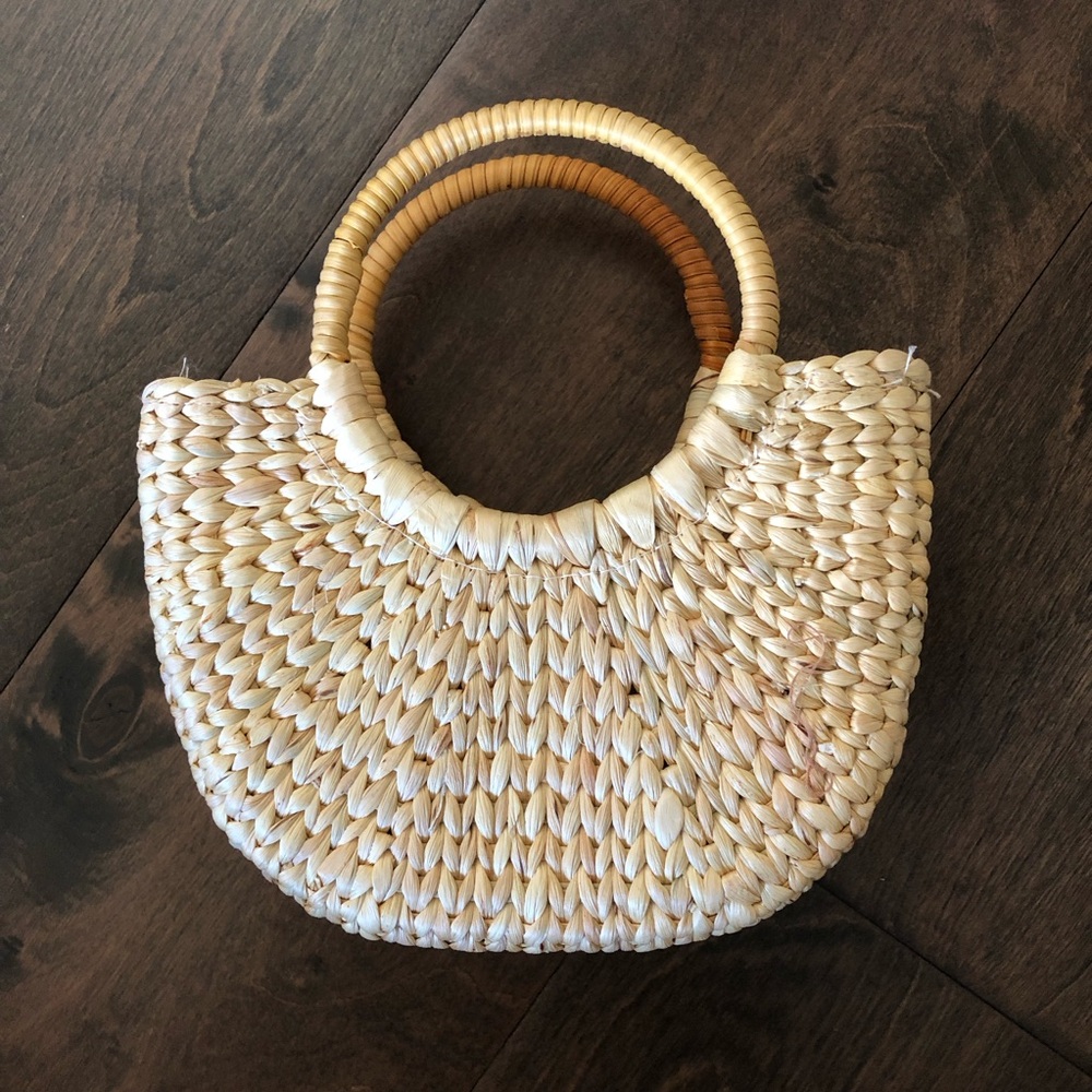 Woven Kid’s Purse - Picture 2 of 6